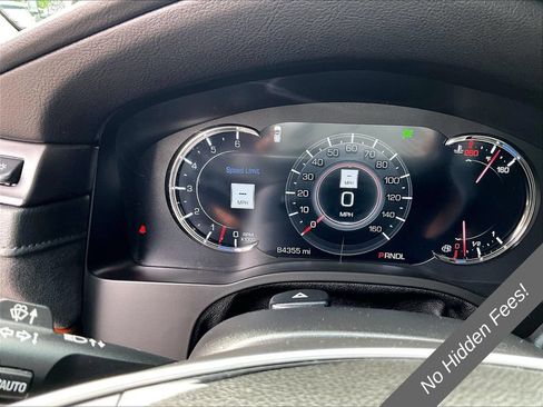Used 2017 Cadillac Escalade Luxury AWD/4WD image 16
