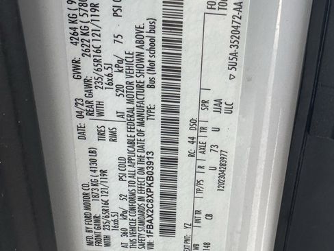 Used 2023 Ford Transit 350 XL image 31