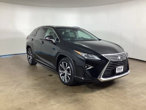 Used 2017 Lexus RX 350 AWD w/ Premium Package image 3