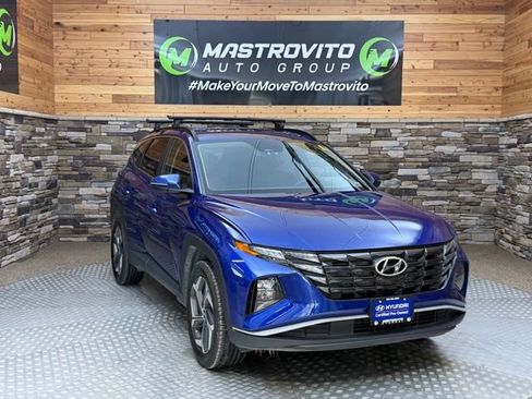 Used 2023 Hyundai Tucson SEL w/ Convenience Package AWD/4WD image 2