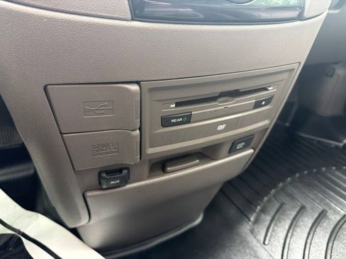 Used 2017 Honda Odyssey EX-L image 34