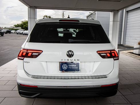 Used 2023 Volkswagen Tiguan S FWD image 16