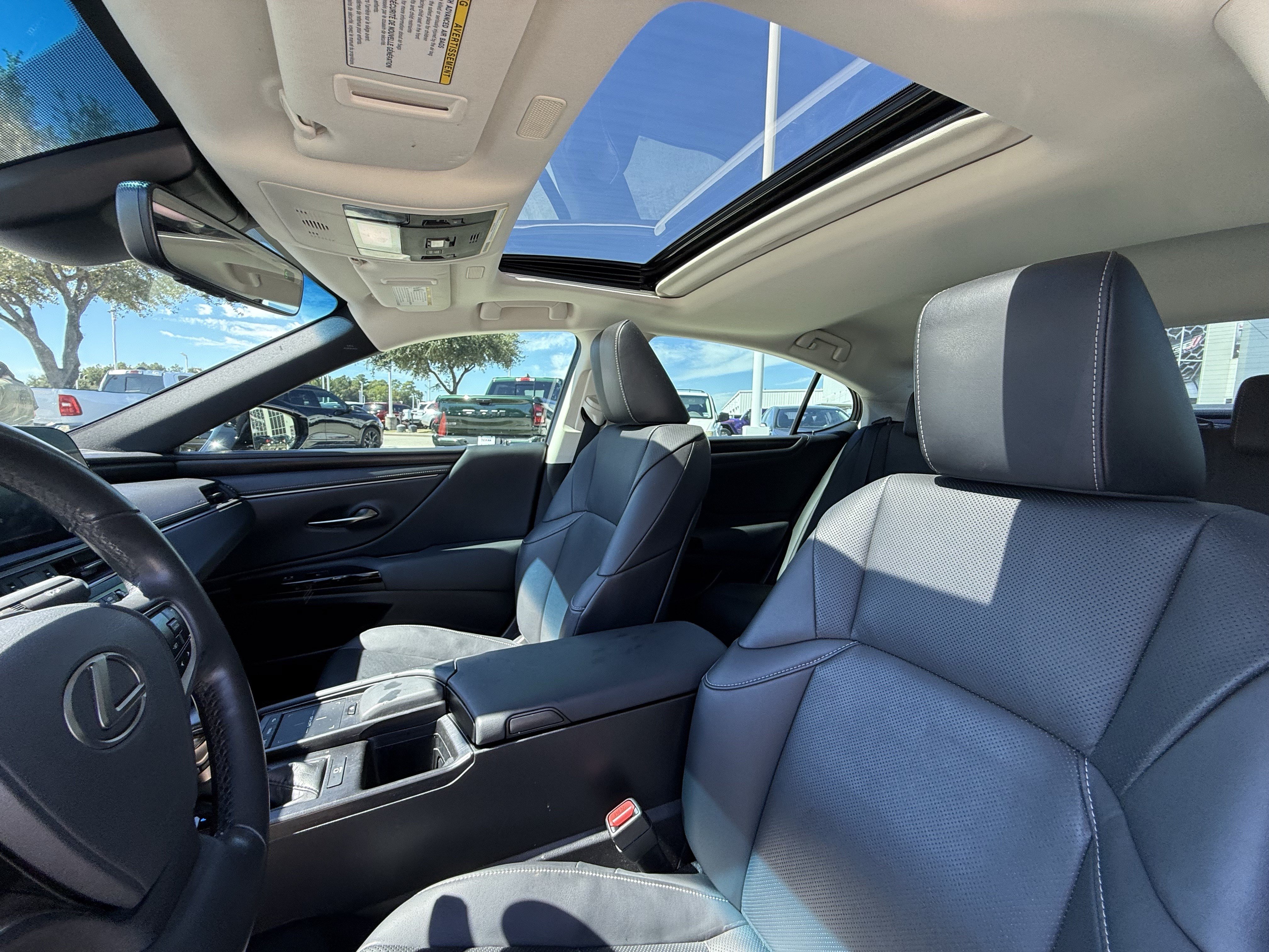 Used 2022 Lexus ES 350 w/ Premium Package FWD image 28