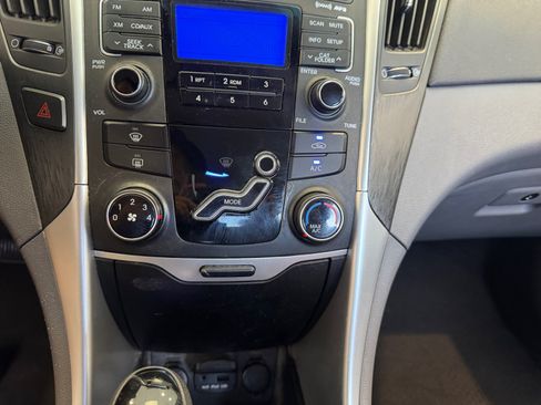 Used 2011 Hyundai Sonata GLS w/ Popular Equipment Pkg 2 FWD image 12