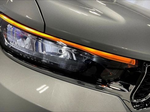 New 2025 Jeep Grand Cherokee Limited image 35