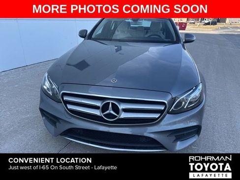 Used 2018 Mercedes-Benz E 300 4MATIC image 2