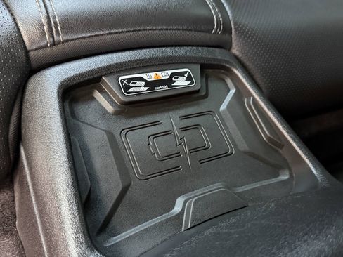 Used 2017 Chevrolet Camaro SS RWD image 31