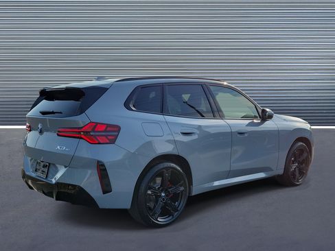 New 2026 BMW X3 xDrive30 w/ Premium Package image 3