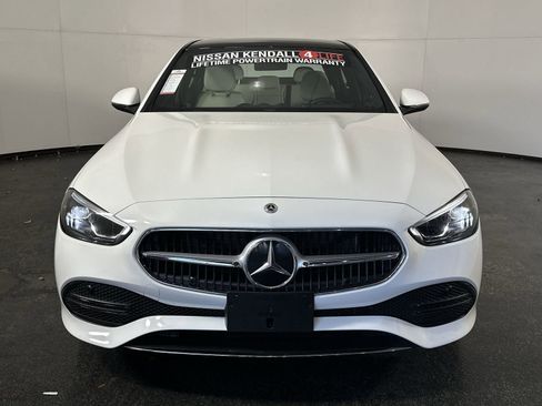 Used 2025 Mercedes-Benz C 300 Sedan image 4