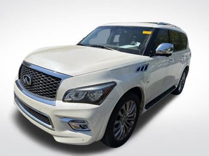 Used 2017 INFINITI QX80 4WD w/ Deluxe Technology Package