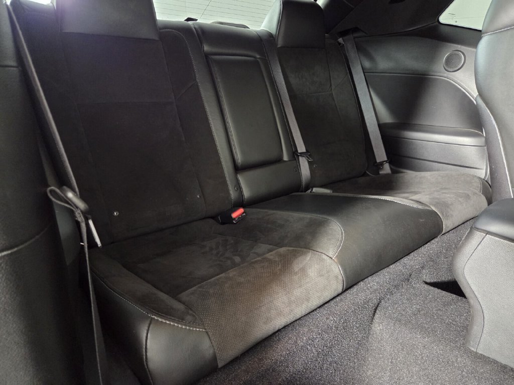Used 2022 Dodge Challenger R/T Scat Pack RWD image 25