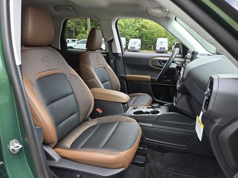 New 2025 Ford Bronco Sport Outer Banks image 17