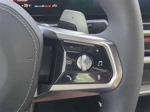 Certified 2026 BMW 740i xDrive image 28