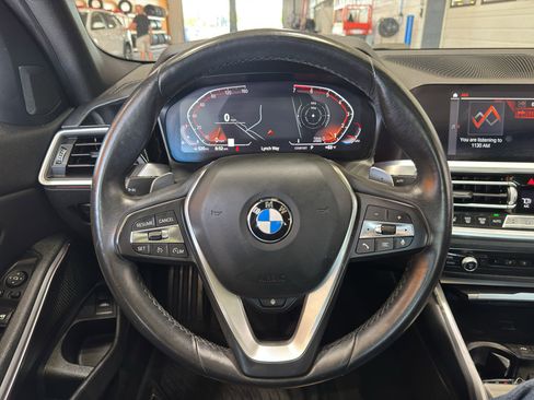 Used 2020 BMW 330i xDrive Sedan w/ Premium Package AWD/4WD image 20