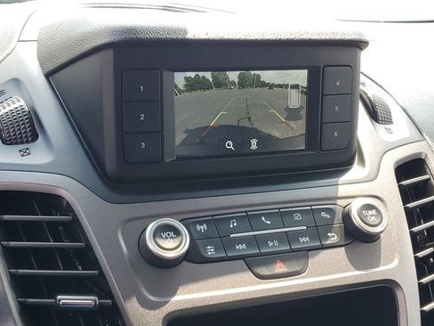 Used 2022 Ford Transit Connect XL FWD image 18
