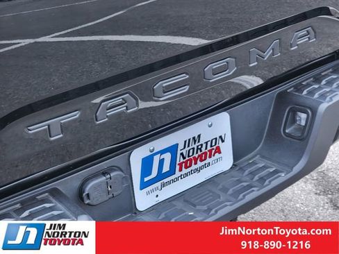 Used 2023 Toyota Tacoma SR image 12