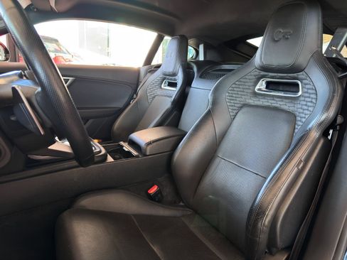Used 2021 Jaguar F-TYPE R image 17