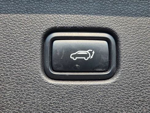 Used 2025 Kia Sportage X-Line w/ Premium Package AWD/4WD image 33