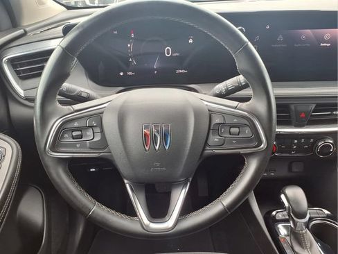 Used 2025 Buick Encore GX Preferred FWD image 22