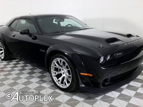Used 2023 Dodge Challenger SRT Hellcat Redeye RWD image 3