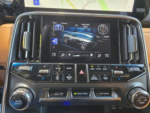 Used 2024 Lexus LX 600 4WD w/ Interior Upgrade Package image 23