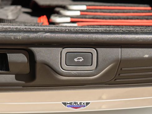 Used 2019 Land Rover Range Rover Autobiography image 53