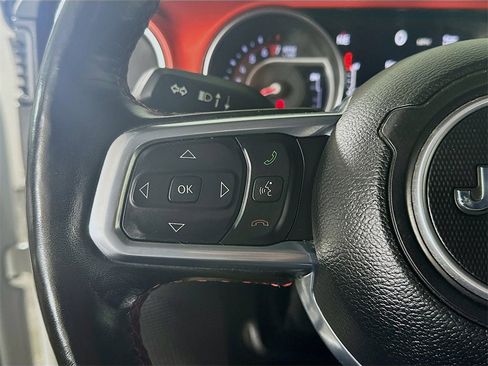 Used 2021 Jeep Gladiator Rubicon image 24