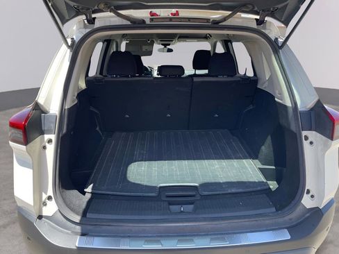 Certified 2023 Nissan Rogue SV FWD image 31