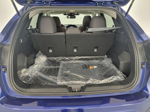 Used 2026 Subaru Crosstrek 2.0i Premium image 27