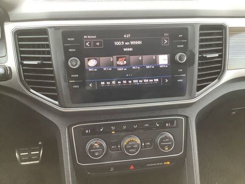 Used 2019 Volkswagen Atlas SE w/ Towing Package image 32