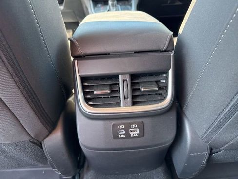 Certified 2023 Subaru Outback Premium image 15