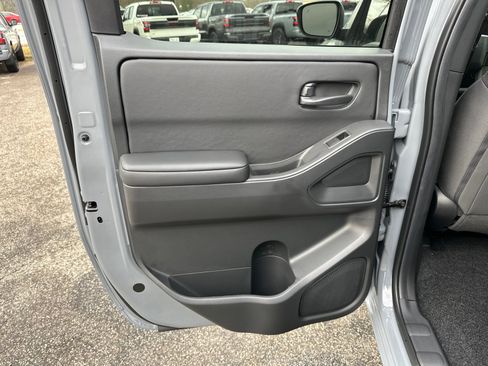 New 2026 Nissan Frontier SV w/ SV Convenience Package image 21