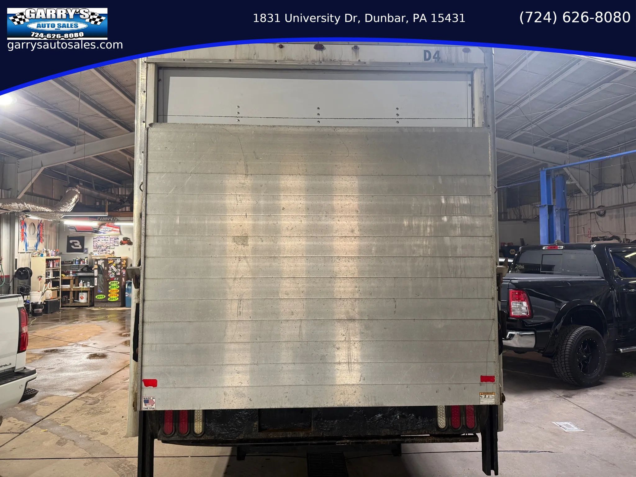 Used 2018 Chevrolet Express 3500 Extended w/ Power Convenience Package RWD image 5