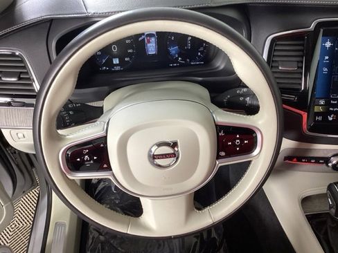 Used 2020 Volvo XC90 T6 Inscription w/ Protection Package image 28