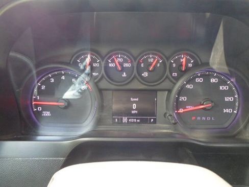 Used 2019 Chevrolet Silverado 1500 W/T w/ Trailering Package AWD/4WD image 15