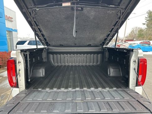 Used 2019 GMC Sierra 1500 Denali w/ Denali Ultimate Package image 9