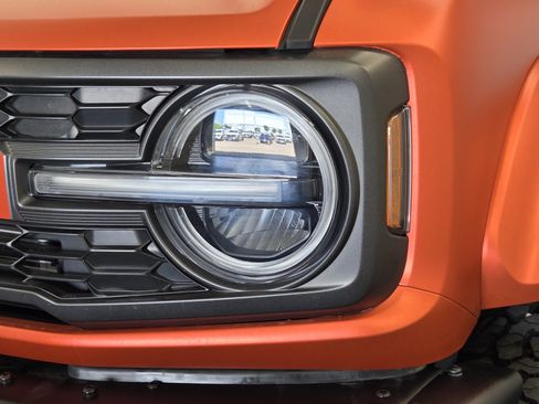 Certified 2024 Ford Bronco Raptor w/ Interior Carbon Fiber Pack 6 AWD/4WD image 8