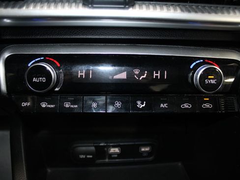 Used 2023 Kia K5 LXS image 45