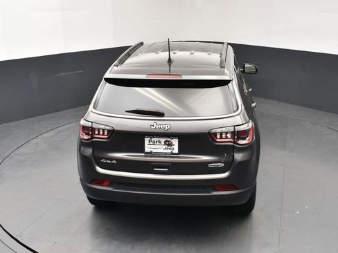 Used 2022 Jeep Compass Latitude w/ Convenience Group AWD/4WD image 14