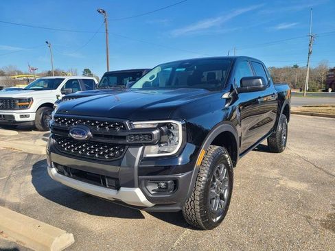 New 2025 Ford Ranger XLT w/ Equipment Group 301A High image 1