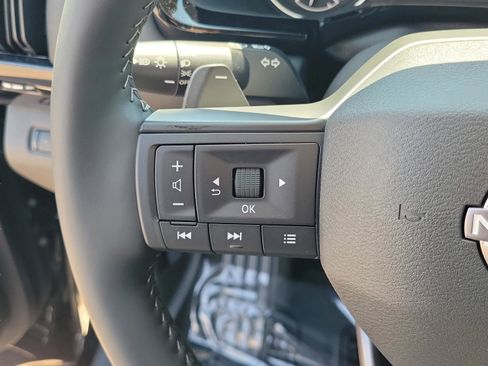 New 2026 Nissan Pathfinder SV image 28