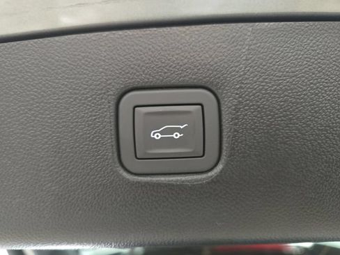New 2026 Chevrolet Blazer LT w/ Convenience Package AWD/4WD image 15