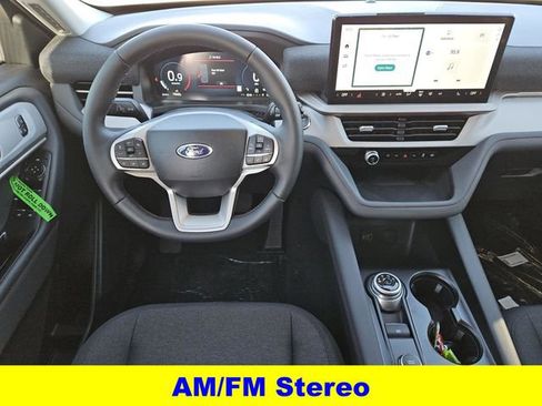New 2026 Ford Explorer Active image 4