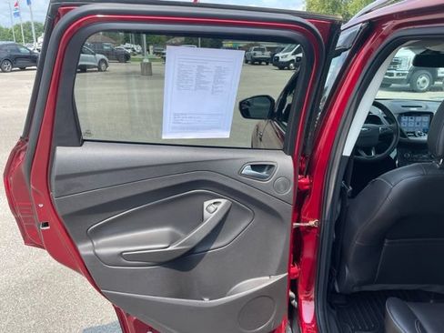 Used 2018 Ford Escape Titanium FWD image 59