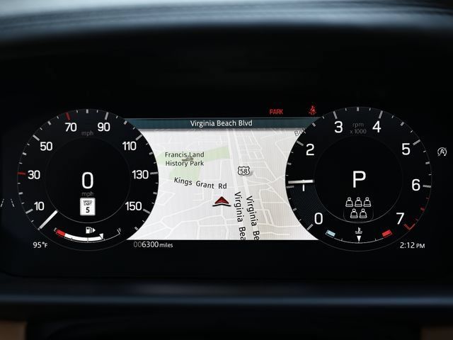 Used 2025 Land Rover Discovery Metropolitan Edition AWD/4WD image 40
