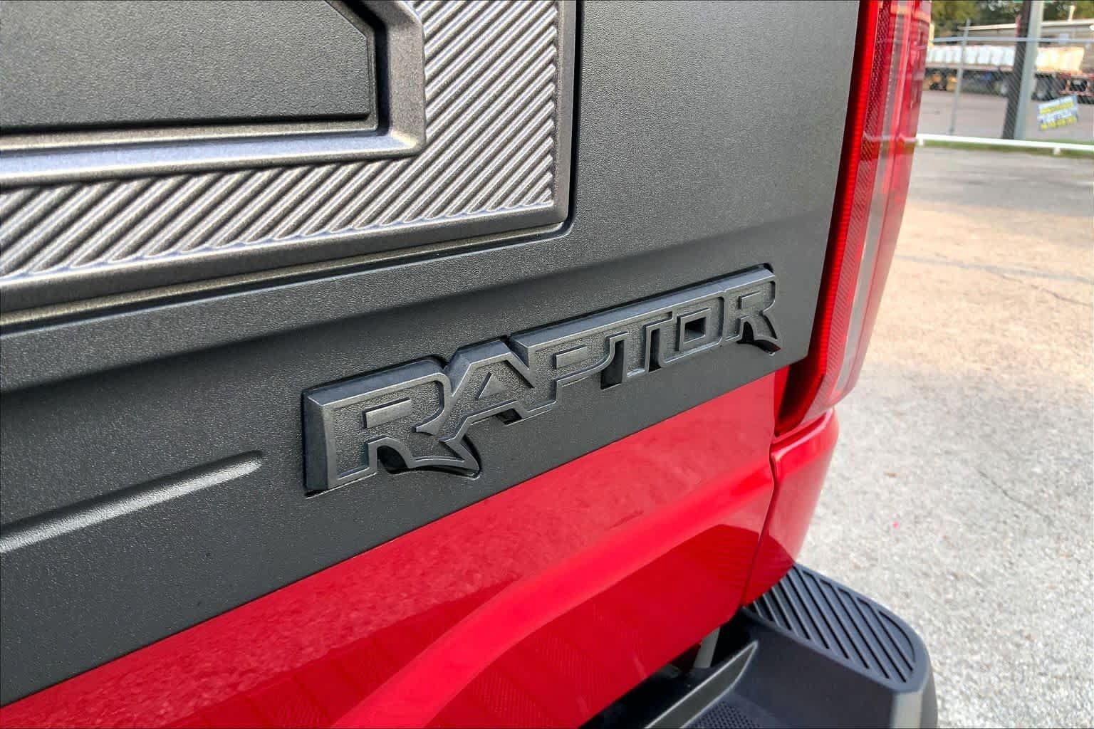 Used 2025 Ford F150 Raptor AWD/4WD image 10