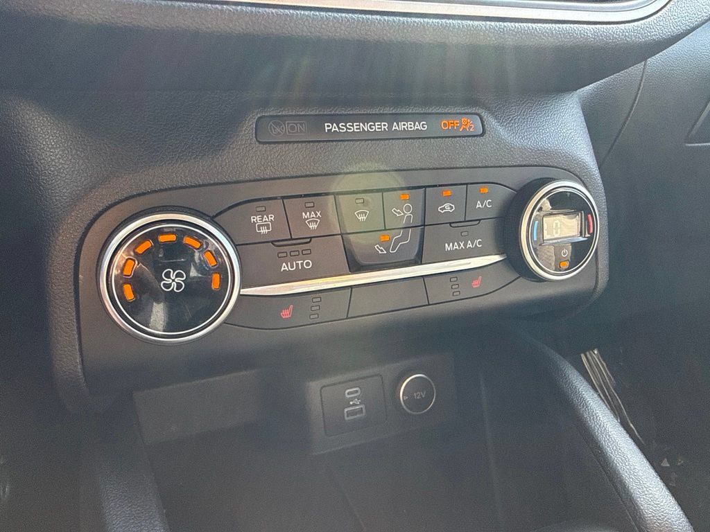 Used 2020 Ford Escape SE Sport AWD/4WD image 14