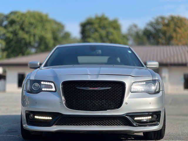 Used 2021 Chrysler 300 S w/ S Model Appearance Package RWD image 2