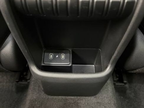 Used 2024 Hyundai Kona Limited AWD/4WD image 60