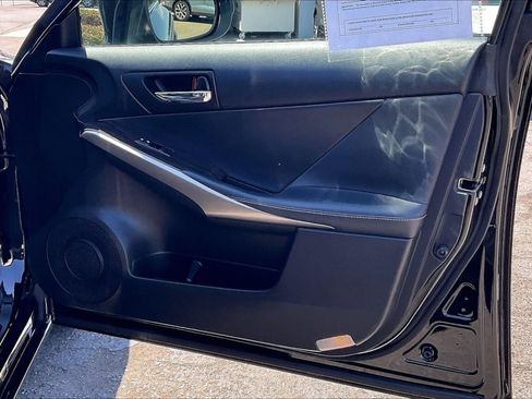 Used 2014 Lexus IS 250 w/ Luxury Package w/Gray Wood RWD image 21